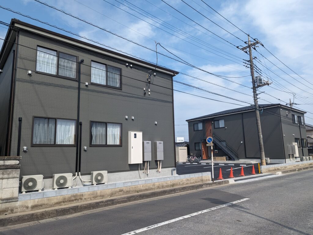越谷市東大沢グループホーム２棟新築工事（2023年竣工）